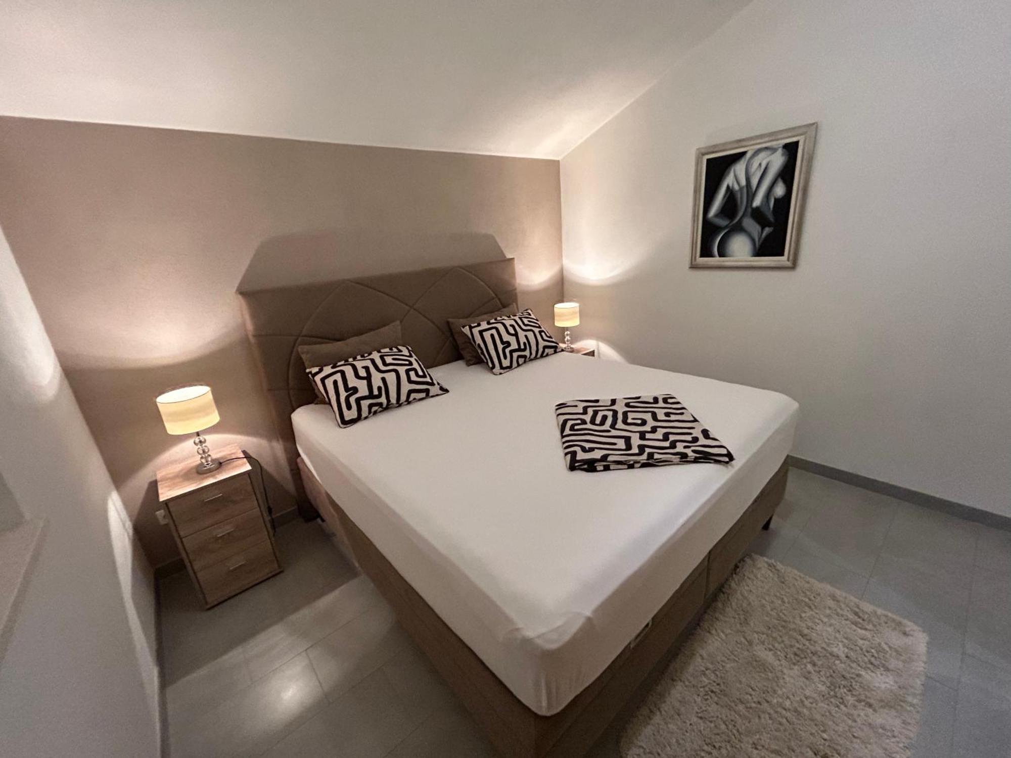 Villa Bubi โตรกีร์ ภายนอก รูปภาพ
