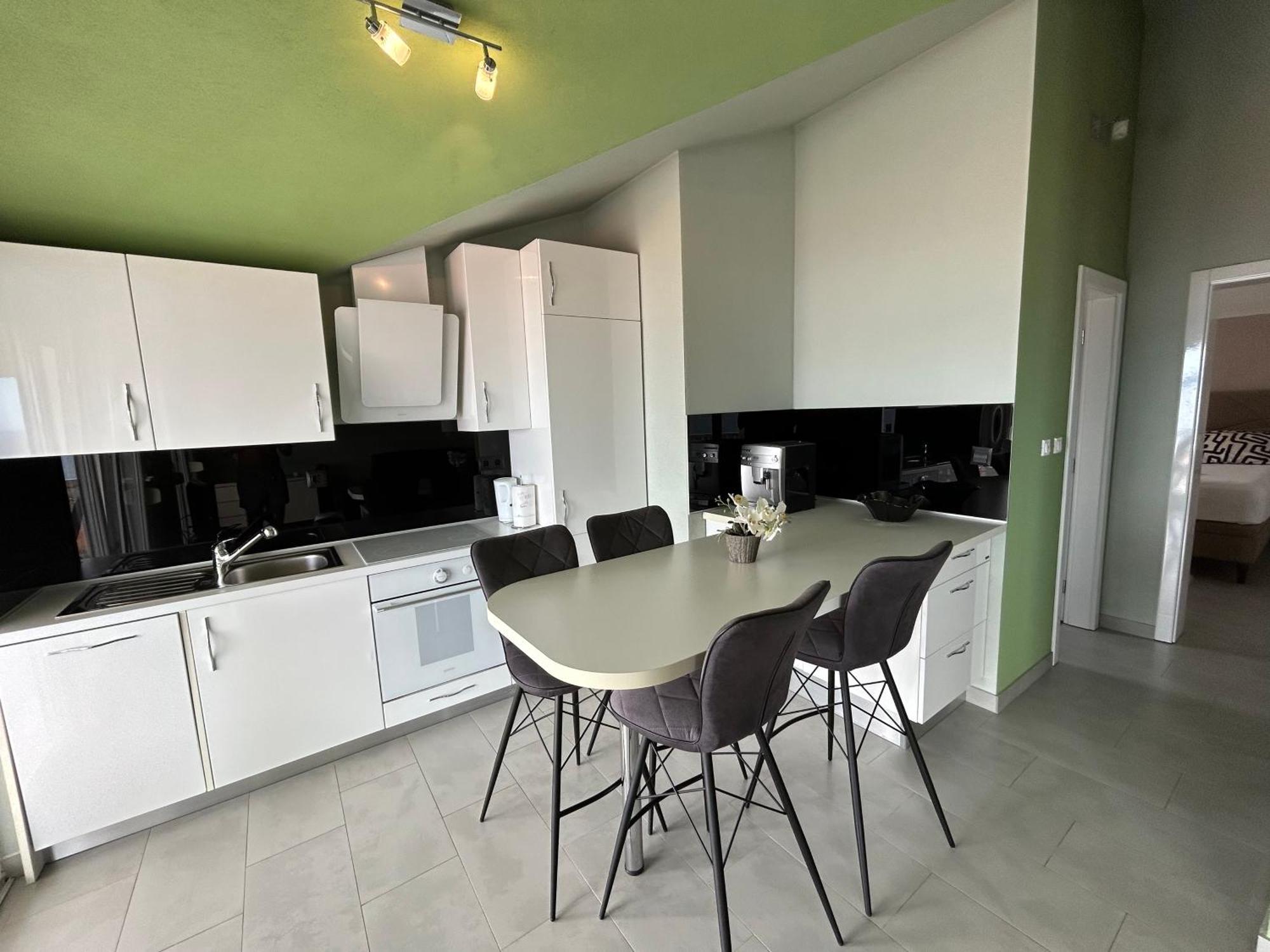 Villa Bubi โตรกีร์ ภายนอก รูปภาพ